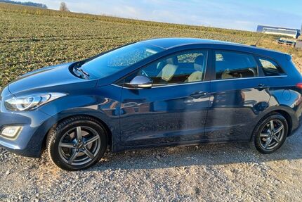 Hyundai i30 80.100 km 11.490 &euro; Aidenbach 94501
