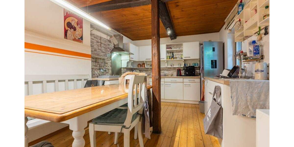 Einfamilienhaus Ortenburg - 6 Zimmer, 180 m&sup2;, 285.000&euro; | Angebot:25708679