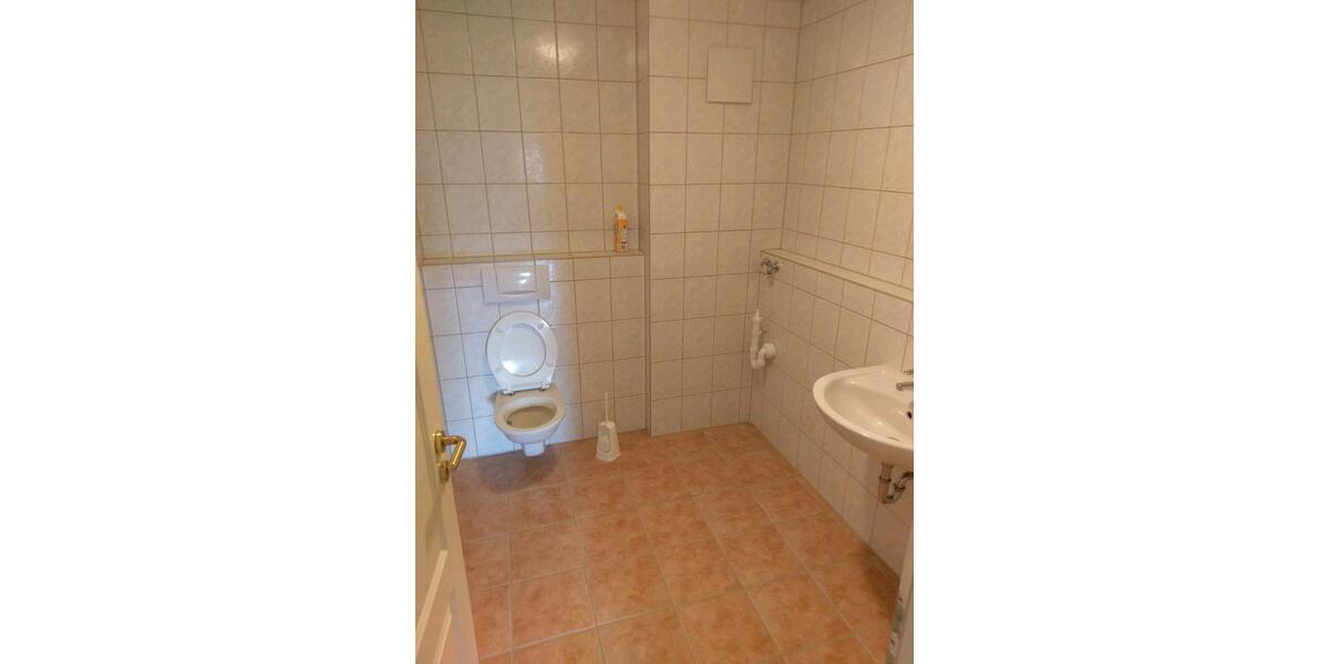 Etagenwohnung Kirchham - 3 Zimmer, 105 m&sup2;, 900&euro; | Angebot:26686719