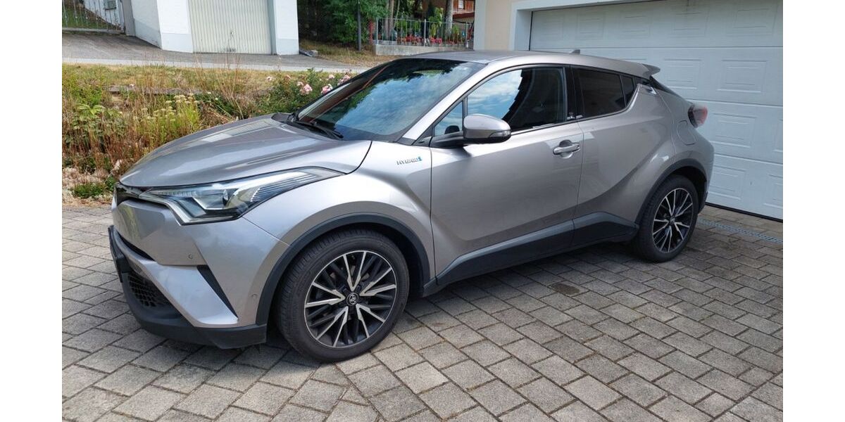Toyota C-HR 147.000 km 15.000 &euro; Freyung 94078