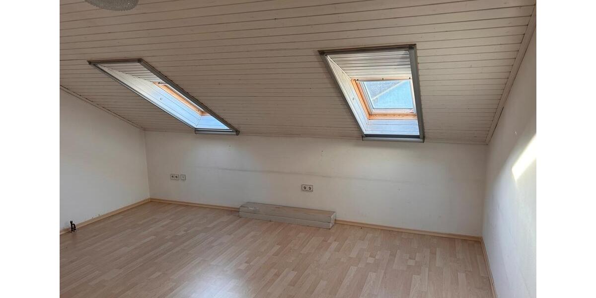 Dachgeschoßwohnung Bad Griesbach im Rottal - 2 Zimmer, 95 m&sup2;, 165.000&euro; | Angebot:24662220