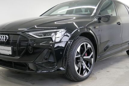 Audi e-tron 73.050 km 43.550 &euro; Passau 94036
