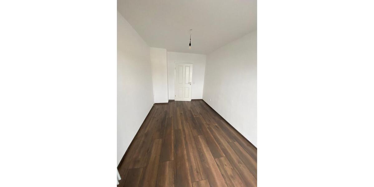 Etagenwohnung Schöllnach - 5 Zimmer, 110 m&sup2;, 798&euro; | Angebot:25049234