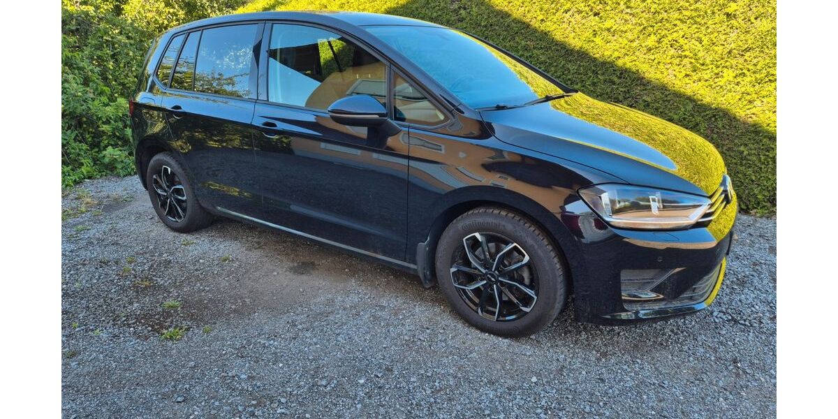 VW Golf Sportsvan 140.000 km 8.790 &euro; Passau 94036