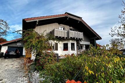 Haus Hauzenberg - 7 Zimmer, 240 m&sup2;, 585.000&euro; | Angebot:26044925