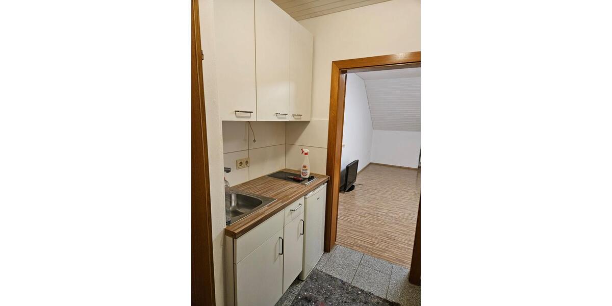 Dachgeschoßwohnung Kirchham - 1 Zimmer, 23 m&sup2;, 35.000&euro; | Angebot:25977191