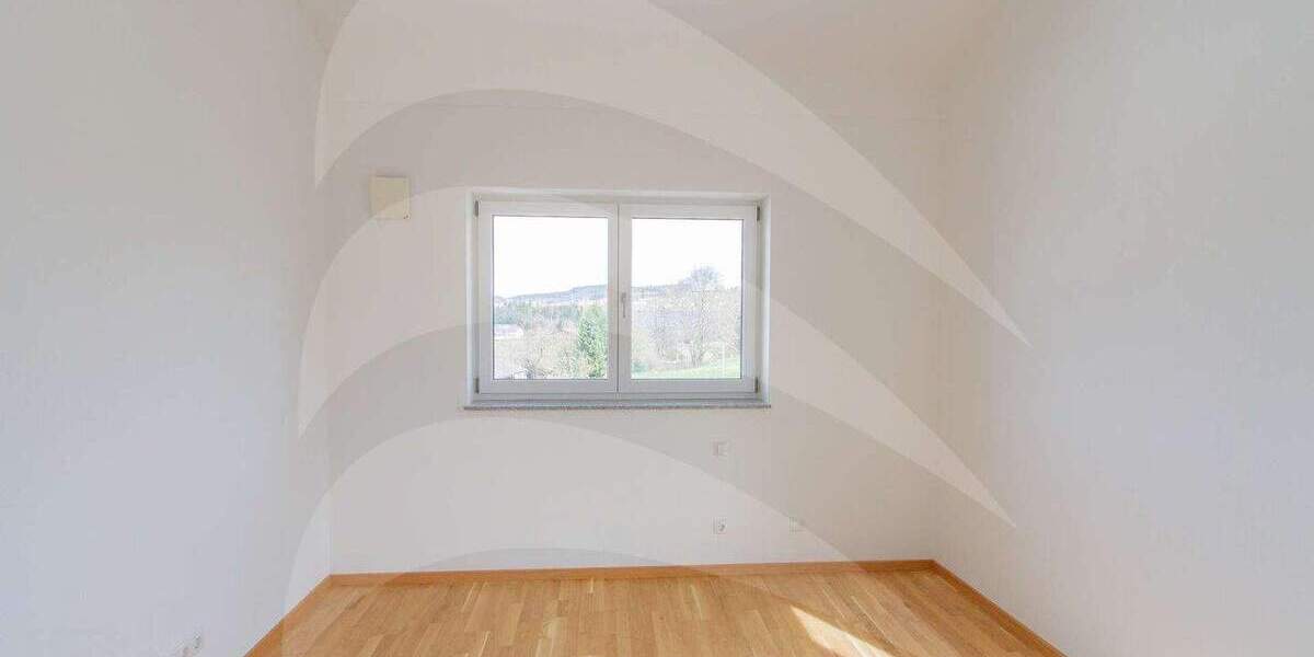 Doppelhaushälfte Aicha vorm Wald Frauenholz - 4 Zimmer, 131 m&sup2;, 499.900&euro; | Angebot:25678450