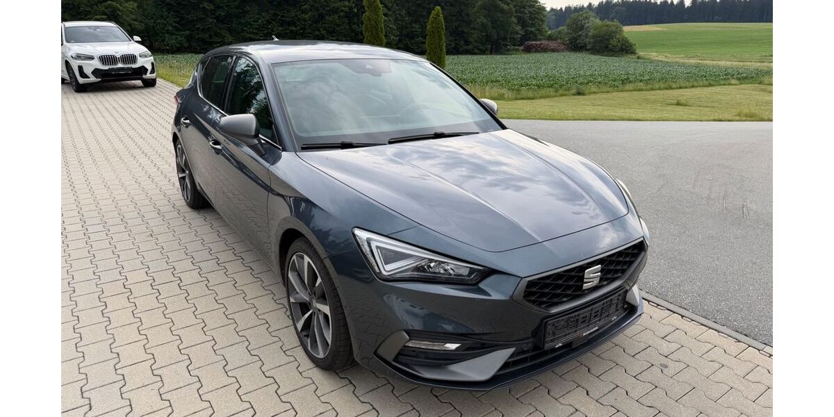 Seat Leon 95.400 km 16.700 &euro; Wegscheid 94110