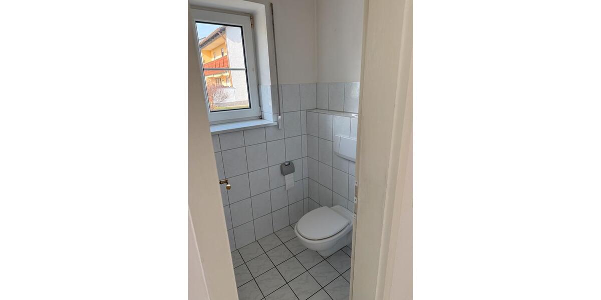 Doppelhaushälfte Untergriesbach - 6.5 Zimmer, 125 m&sup2;, 1.290&euro; | Angebot:25426483
