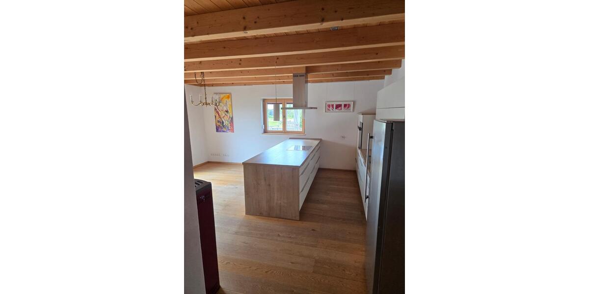 Etagenwohnung Salzweg - 3 Zimmer, 1.500&euro; | Angebot:23384042