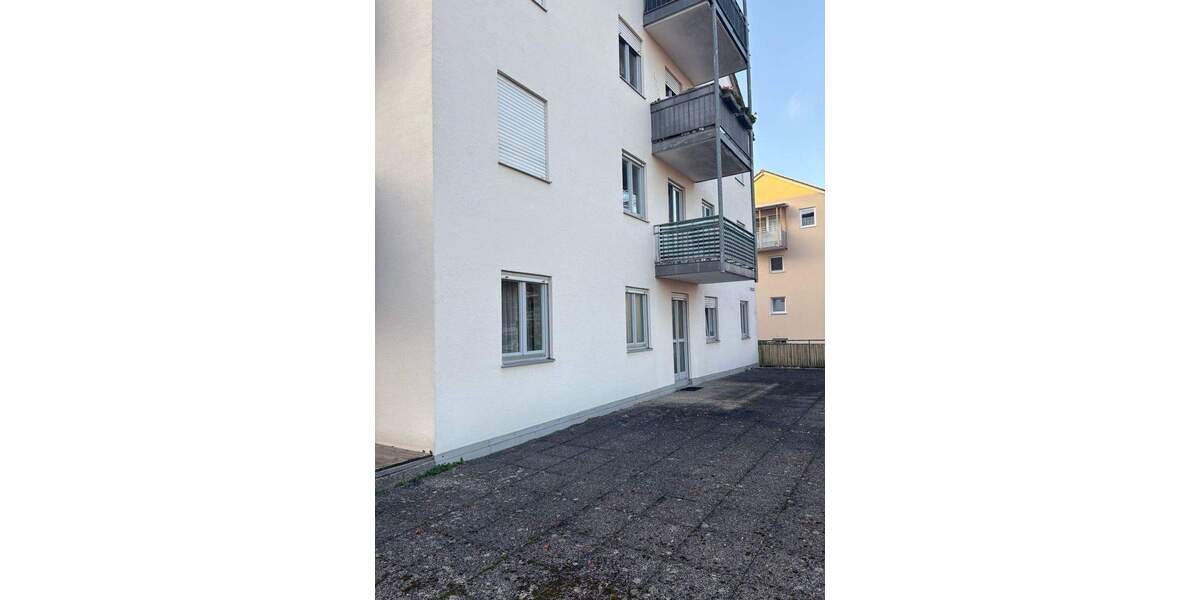 Etagenwohnung Passau Heining - 3 Zimmer, 77 m&sup2;, 180.000&euro; | Angebot:25801580