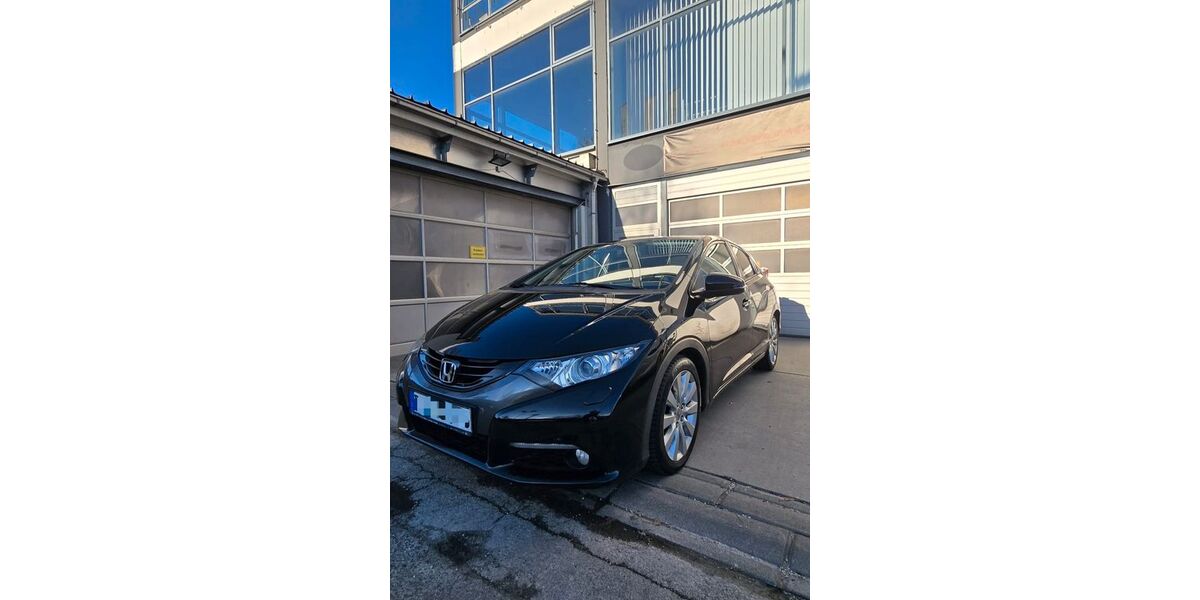 Honda Civic 156.585 km 7.990 &euro; Tiefenbach 94113