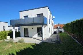 Haus Kellberg Kellberg - 4 Zimmer, 134 m&sup2;, 1.400&euro; | Angebot:27543052
