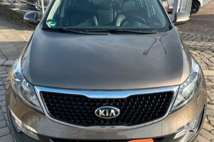 Kia Sportage 217.500 km 8.500 &euro; Vilshofen an der Donau 94474