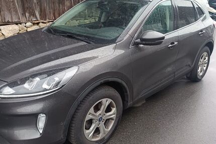 Ford Kuga 48.500 km 19.990 &euro; Außernzell 94532