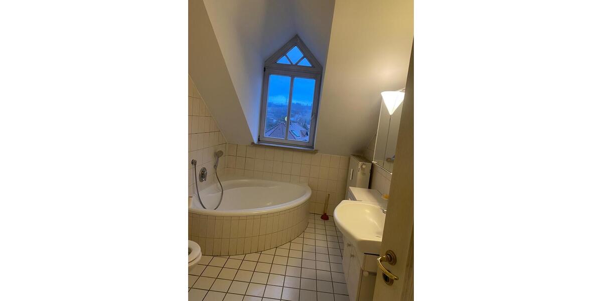 Etagenwohnung Passau Auerbach - 6 Zimmer, 150 m&sup2;, 360.000&euro; | Angebot:25255896