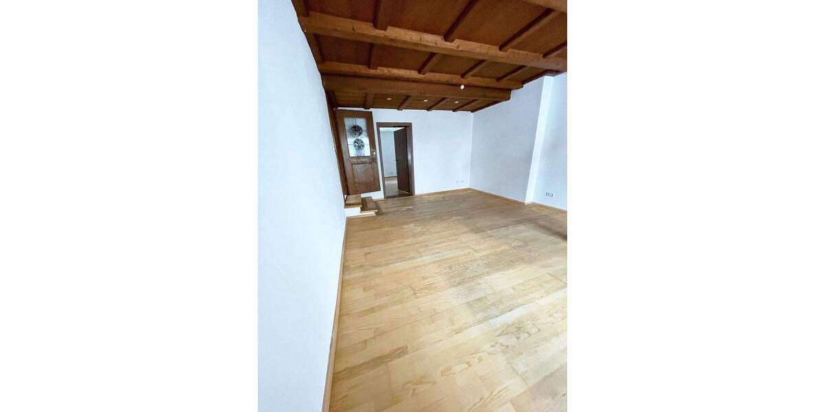 Etagenwohnung Pocking Indling - 2 Zimmer, 107 m&sup2;, 649&euro; | Angebot:25686858