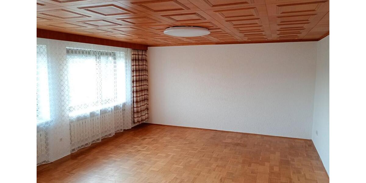 Erdgeschoßwohnung Salzweg - 5 Zimmer, 135 m&sup2;, 900&euro; | Angebot:27609833
