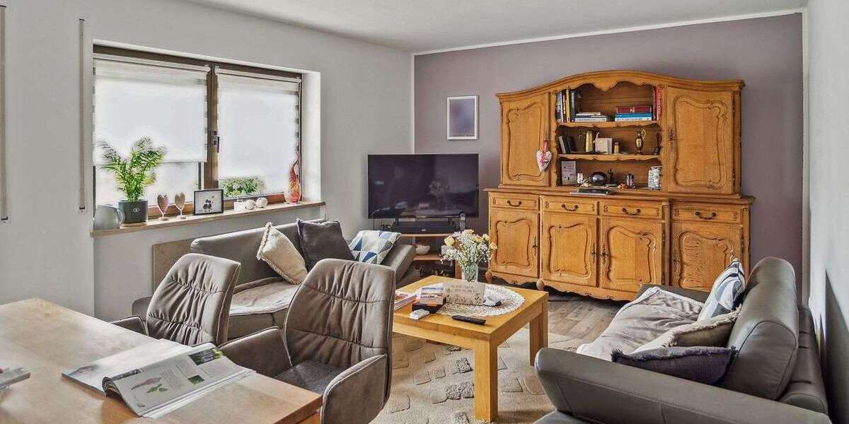 Einfamilienhaus Schöllnach - 26 Zimmer, 464 m&sup2;, 839.000&euro; | Angebot:24284051