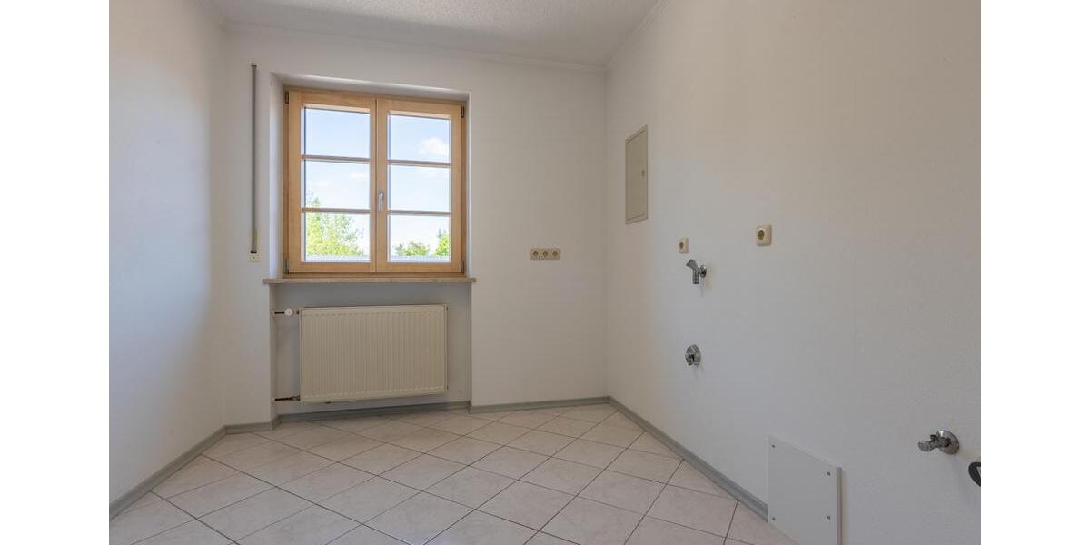 Etagenwohnung Passau Auerbach - 3.5 Zimmer, 175 m&sup2;, 950&euro; | Angebot:26676169