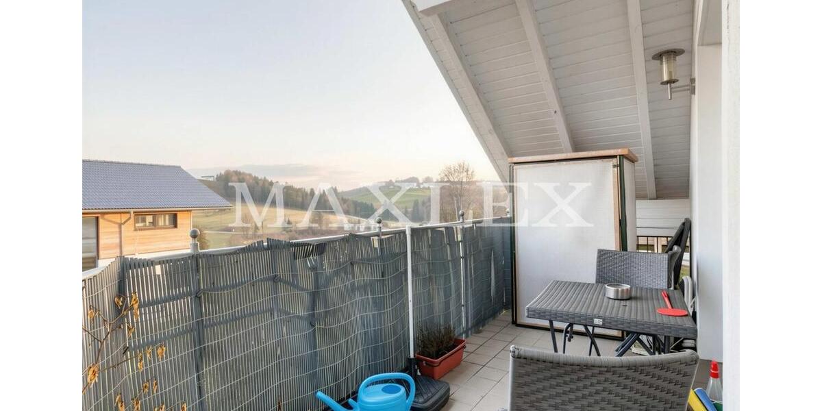 Dachgeschoßwohnung Röhrnbach - 3 Zimmer, 86 m&sup2;, 700&euro; | Angebot:25647237