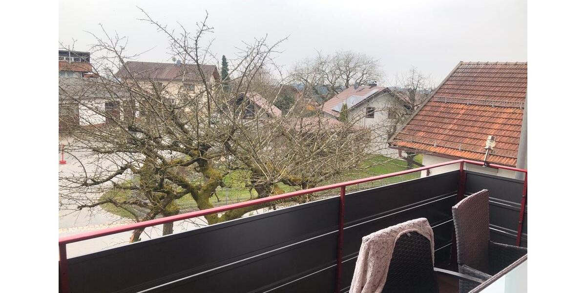 Etagenwohnung Hofkirchen - 4 Zimmer, 130 m&sup2;, 1.050&euro; | Angebot:25819025