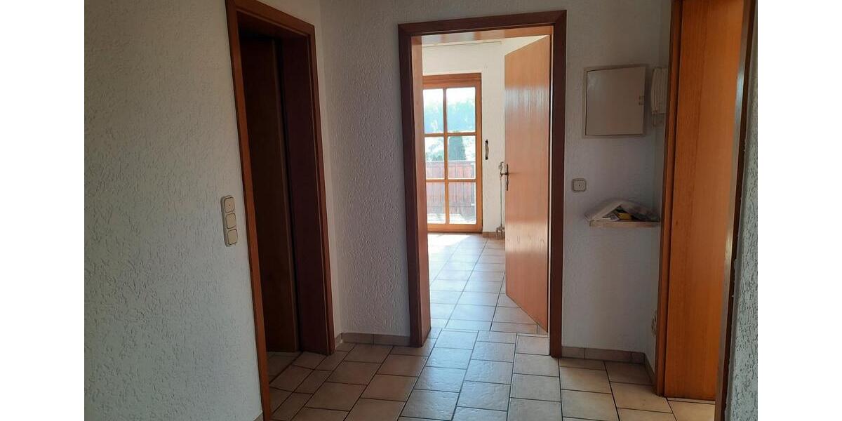 Etagenwohnung Hutthurm - 2 Zimmer, 67 m&sup2;, 500&euro; | Angebot:25918054