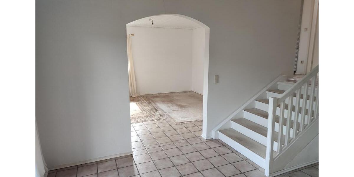 Dachgeschoßwohnung Bad Griesbach im Rottal - 3 Zimmer, 74 m&sup2;, 650&euro; | Angebot:25393428