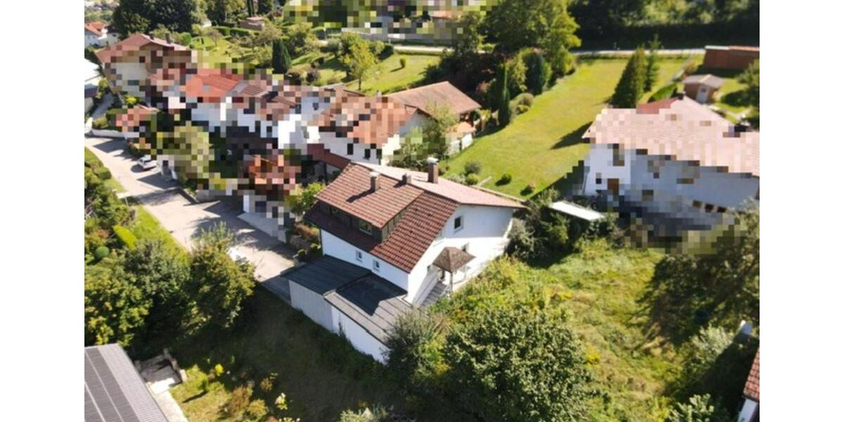 Einfamilienhaus Hauzenberg - 8 Zimmer, 156 m&sup2;, 365.000&euro; | Angebot:24370595