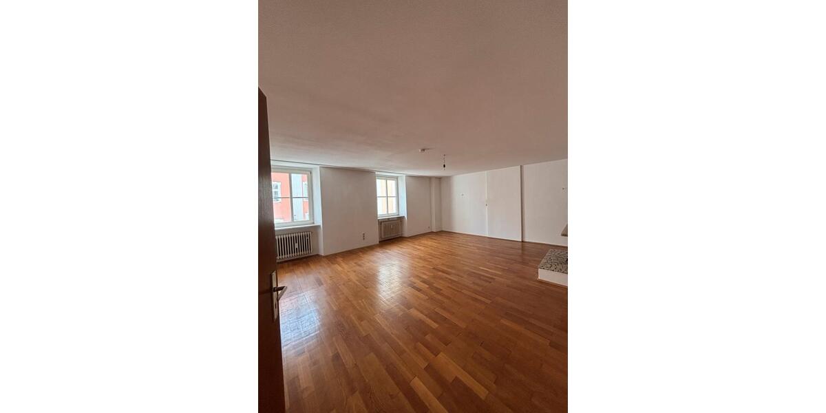 Etagenwohnung Passau Auerbach - 2 Zimmer, 72 m&sup2;, 720&euro; | Angebot:25925063