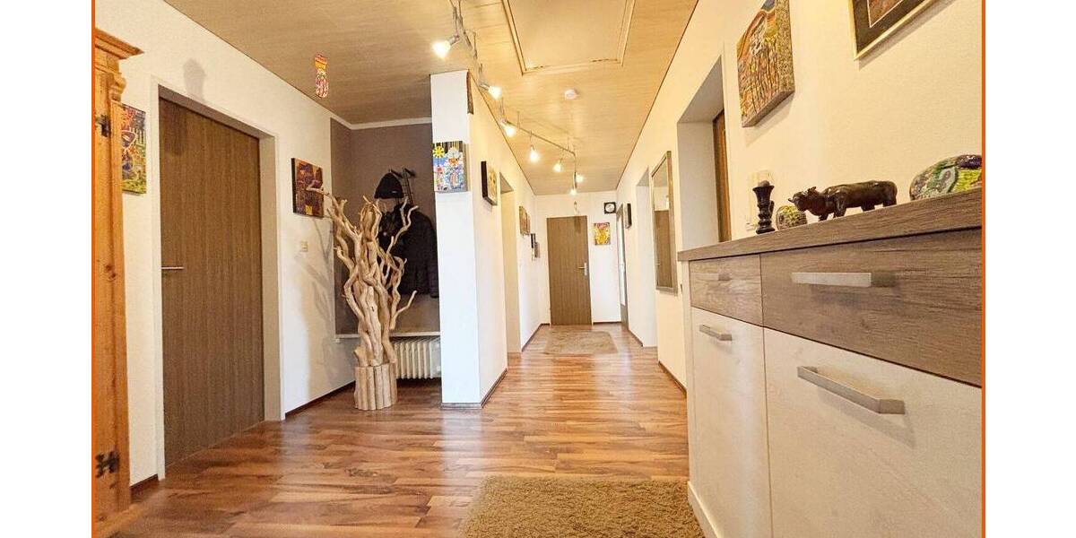 Mehrfamilienhaus, Wohnhaus Künzing Forsthart - 6 Zimmer, 168 m&sup2;, 279.000&euro; | Angebot:26015346