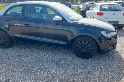 Audi A1 315.000 km 2.790 &euro; Pocking 94060