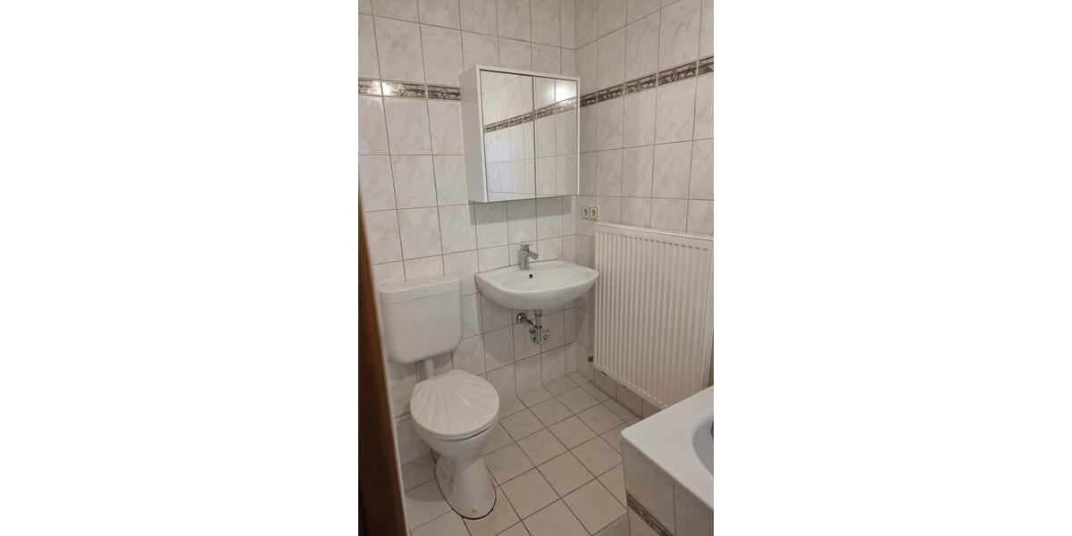 Einfamilienhaus Vilshofen an der Donau - 3 Zimmer, 100 m&sup2;, 850&euro; | Angebot:26480785