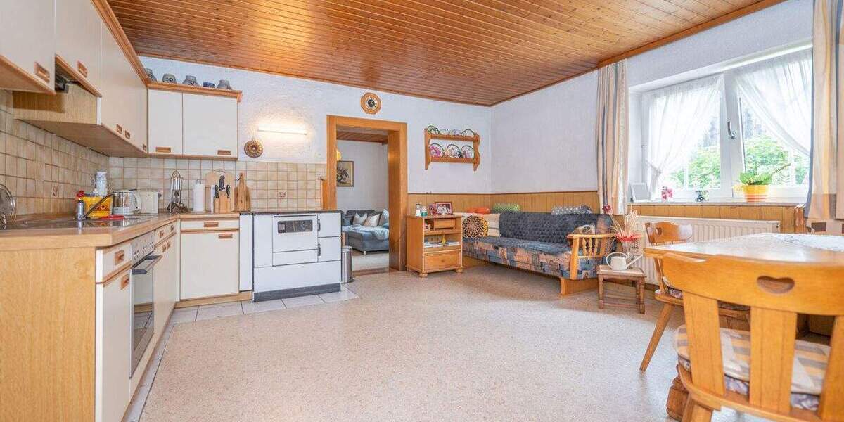 Bauernhaus, Landhaus Waldkirchen Richardsreut - 8 Zimmer, 177 m&sup2;, 690.000&euro; | Angebot:25742340