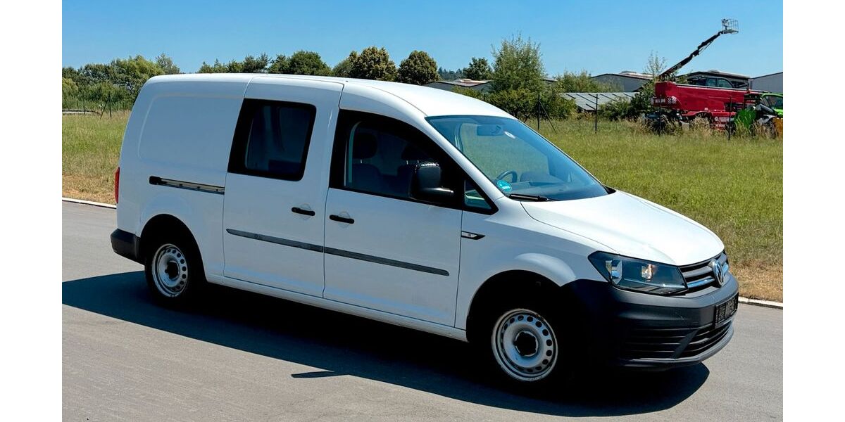VW Caddy Maxi 122.800 km 11.800 &euro; Aidenbach 94501