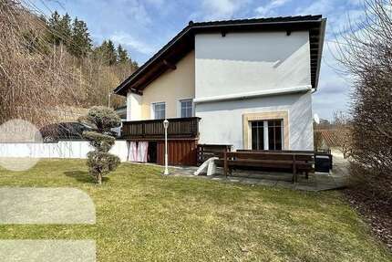 Haus Waldkirchen - 5 Zimmer, 105 m&sup2;, 235.000&euro; | Angebot:25199086