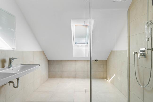 Dachgeschoßwohnung Bad Füssing - 4 Zimmer, 107 m&sup2;, 1.819&euro; | Angebot:23672331