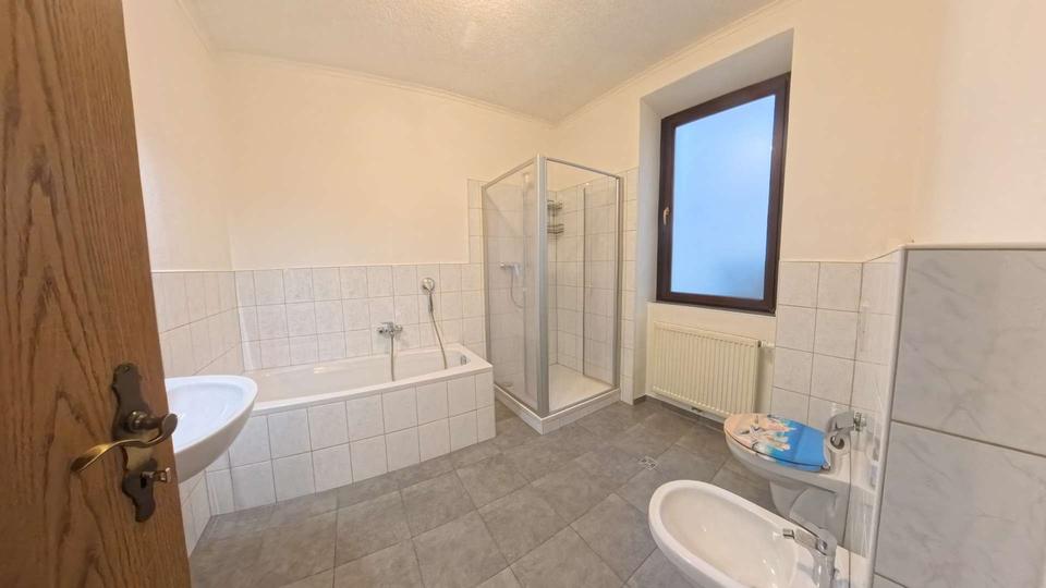 Etagenwohnung Passau Mühltal - 3 Zimmer, 123 m&sup2;, 1.050&euro; | Angebot:25079550