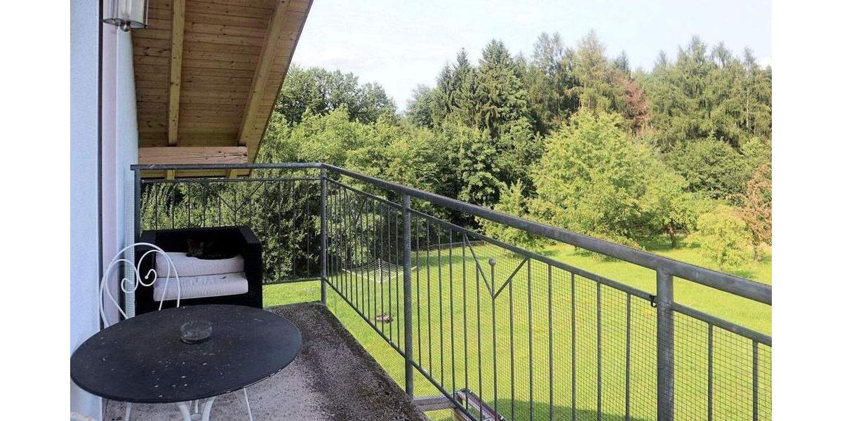 Einfamilienhaus Tiefenbach Reut - 8 Zimmer, 230 m&sup2;, 570.000&euro; | Angebot:25776655