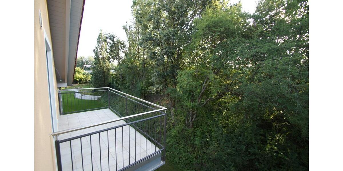 Dachgeschoßwohnung Vilshofen an der Donau - 2 Zimmer, 75 m&sup2;, 735&euro; | Angebot:25827654