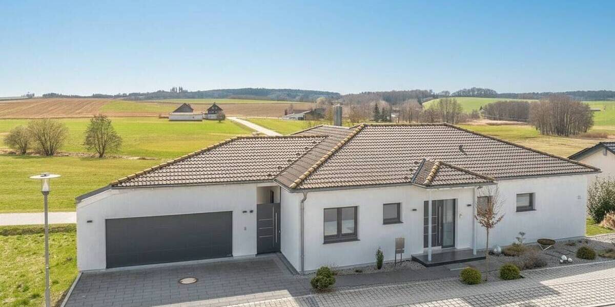 Bungalow Haarbach - 4 Zimmer, 150 m&sup2;, 749.000&euro; | Angebot:25997539