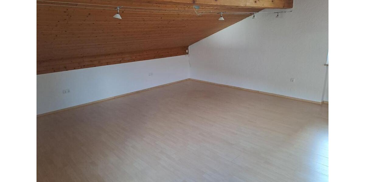 Etagenwohnung Thurmansbang - 4 Zimmer, 120 m&sup2;, 920&euro; | Angebot:24350817