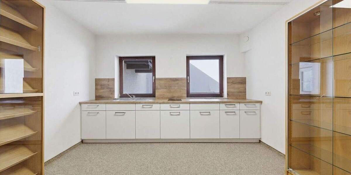 Mehrfamilienhaus, Wohnhaus Untergriesbach - 1 Zimmer, 255 m&sup2;, 325.000&euro; | Angebot:25666562