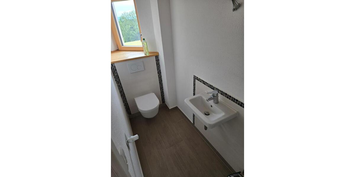 Etagenwohnung Salzweg - 3 Zimmer, 1.500&euro; | Angebot:23384042