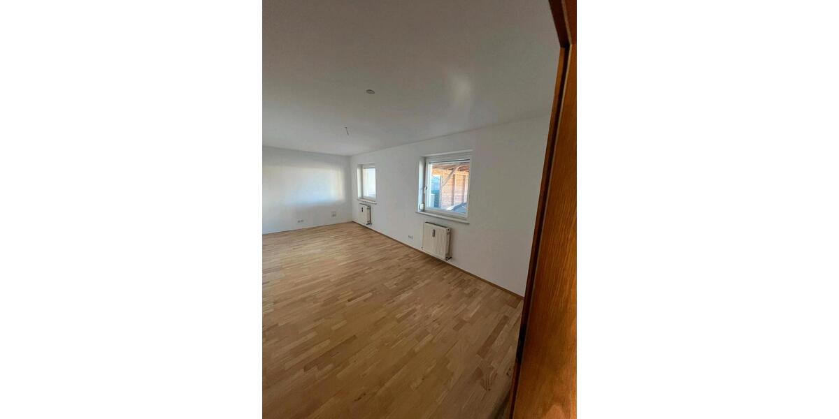 Erdgeschoßwohnung Hutthurm - 3 Zimmer, 105 m&sup2;, 750&euro; | Angebot:25975895