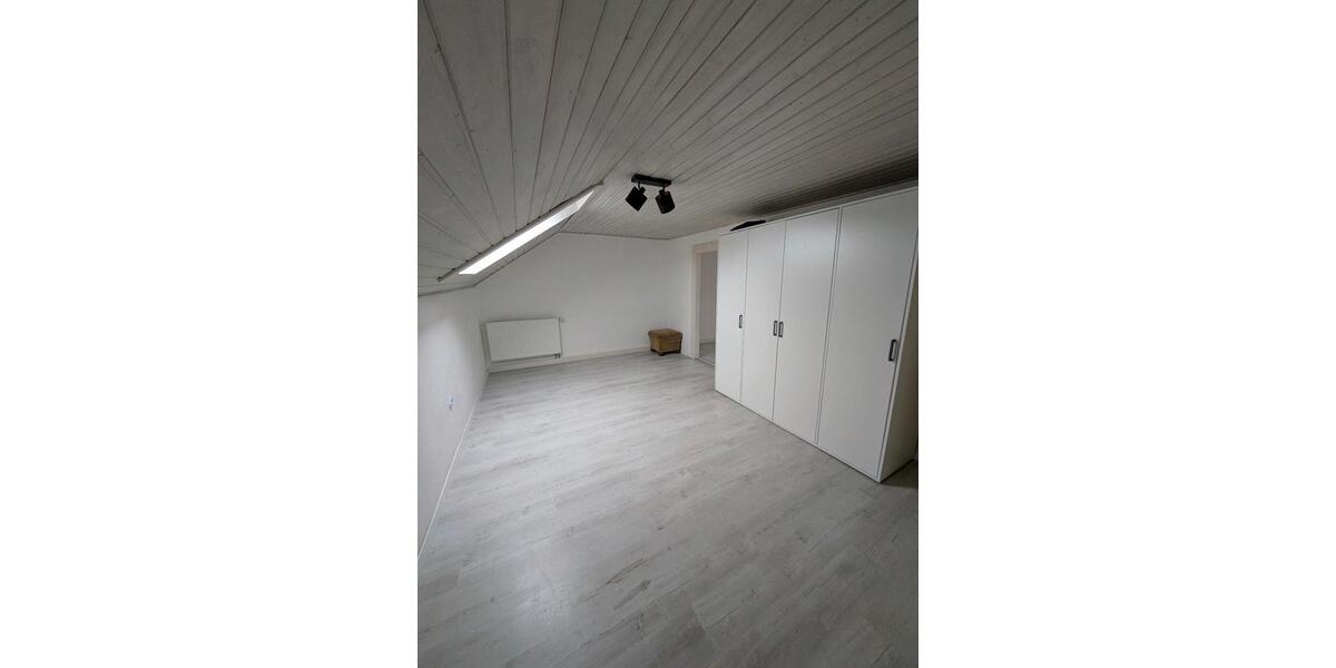 Einfamilienhaus Bayerbach - 3 Zimmer, 71 m&sup2;, 900&euro; | Angebot:25895290