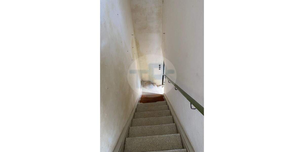 Mehrfamilienhaus, Wohnhaus Vilshofen - 6 Zimmer, 230 m&sup2;, 295.000&euro; | Angebot:25703931