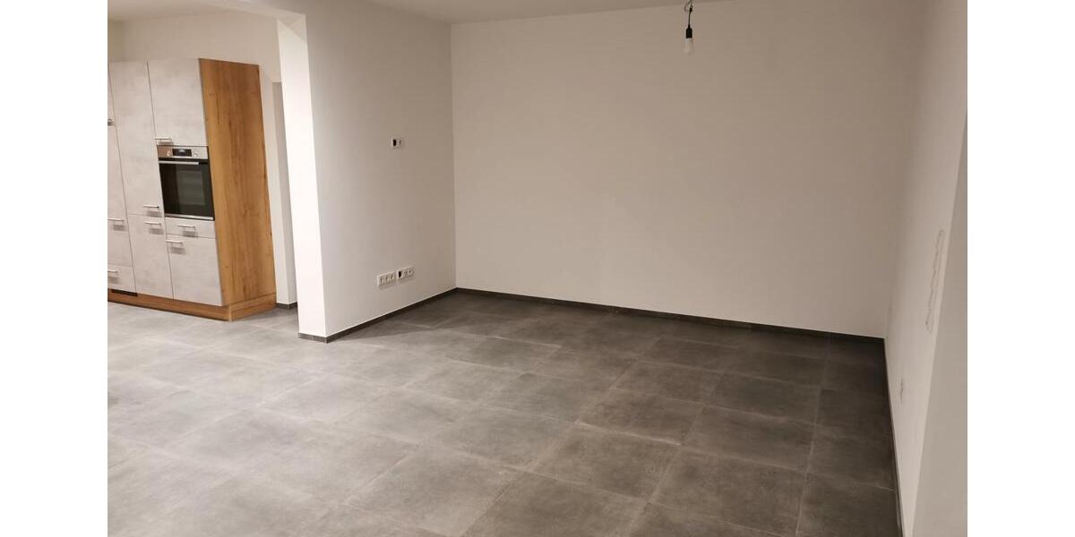 Doppelhaushälfte Pocking - 2 Zimmer, 122 m&sup2;, 1.500&euro; | Angebot:27617085