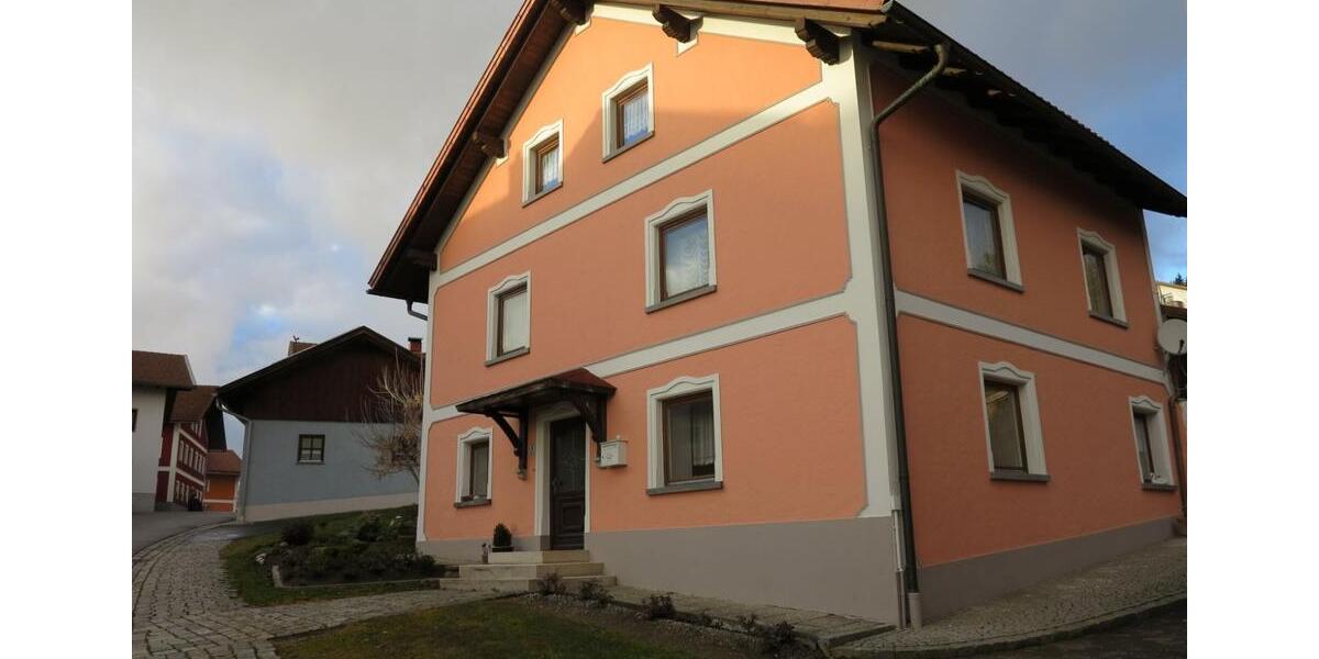 Etagenwohnung Röhrnbach - 5 Zimmer, 150 m&sup2;, 700&euro; | Angebot:25887716