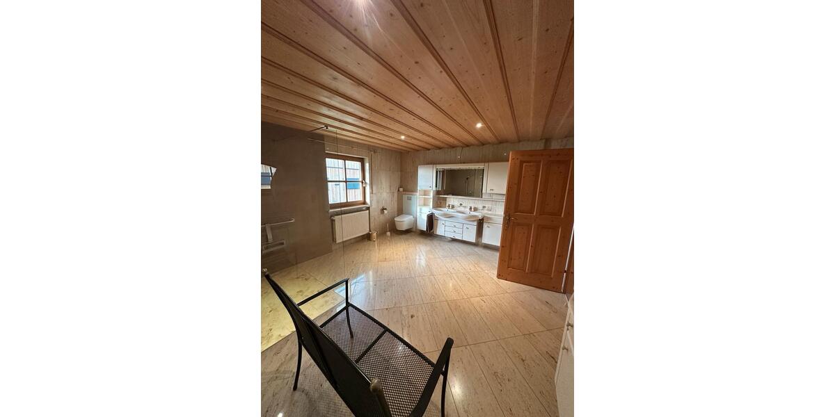 Erdgeschoßwohnung Eging am See - 3 Zimmer, 130 m&sup2;, 1.235&euro; | Angebot:25905405